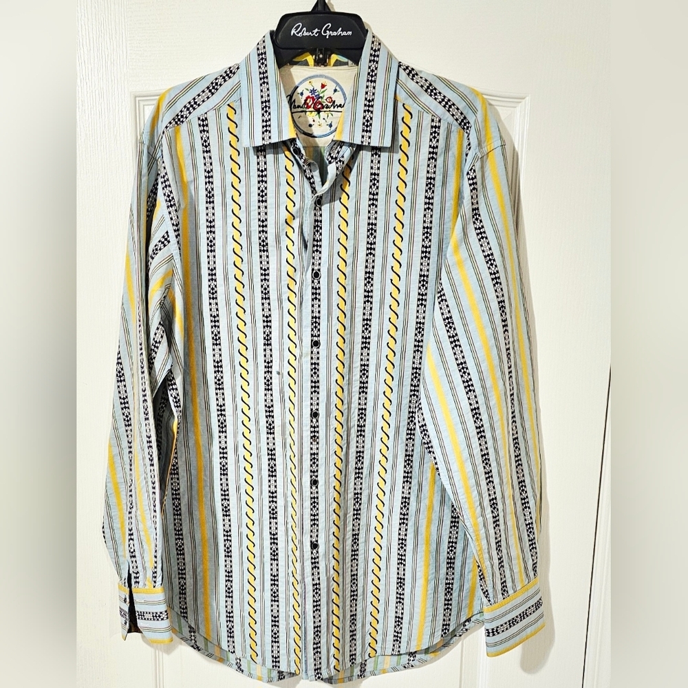 Robert Graham Multicolor Striped Button Down Shirt Size Large.